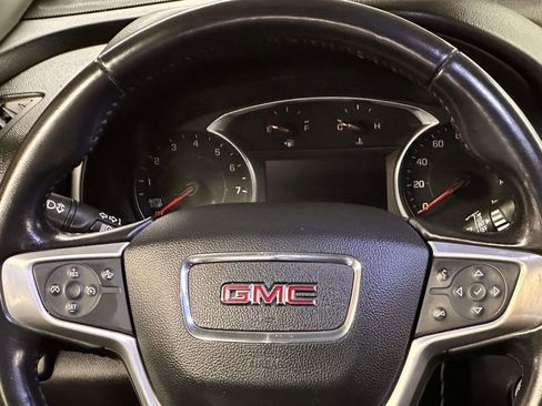 Used 2020 GMC Terrain SLE FWD image 19