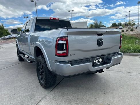 Used 2022 RAM 2500 Laramie w/ Night Edition AWD/4WD image 6
