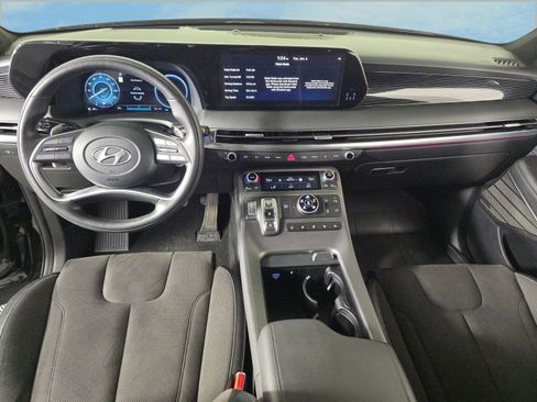 Used 2024 Hyundai Palisade Calligraphy image 13