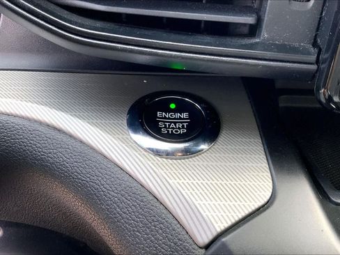 Certified 2020 Ford Explorer XLT image 31