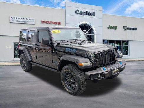 Used 2023 Jeep Wrangler Unlimited w/ Cold Weather Group AWD/4WD image 1