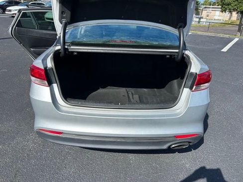 Used 2016 Kia Optima LX FWD image 16