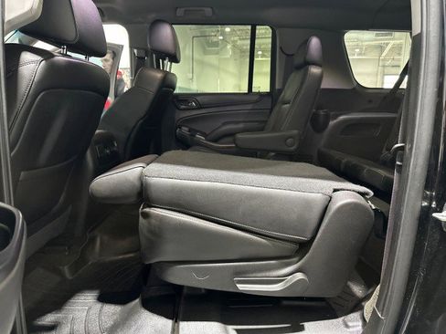 Used 2015 Chevrolet Suburban LT AWD/4WD image 44