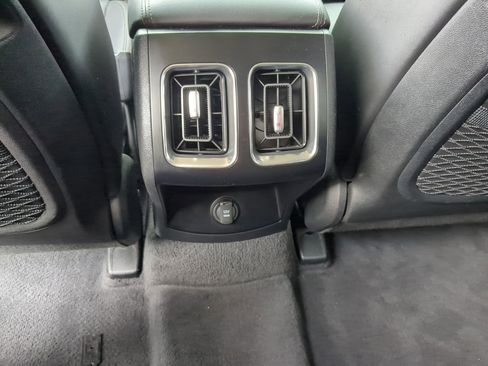 Used 2024 Kia Sorento S AWD/4WD image 28