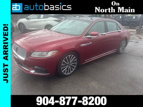 Used 2017 Lincoln Continental Select FWD image 1