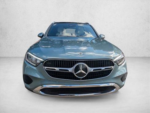 Certified 2025 Mercedes-Benz GLC 350e GLC 350e image 2