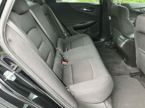 Used 2022 Chevrolet Malibu LS FWD image 27