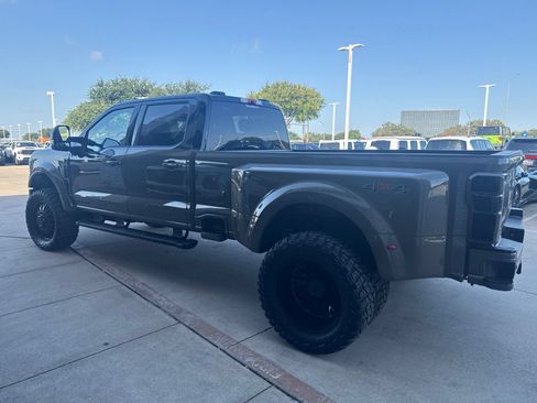 Used 2026 Ford F450 Lariat AWD/4WD image 3