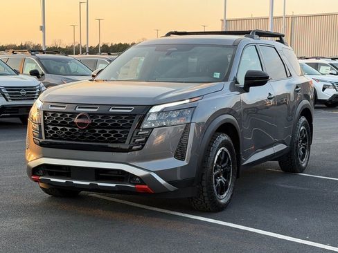 New 2026 Nissan Pathfinder Rock Creek AWD/4WD image 8
