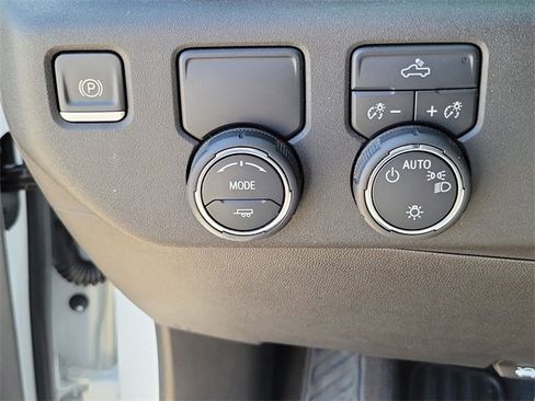 Certified 2023 Chevrolet Silverado 1500 LT image 19