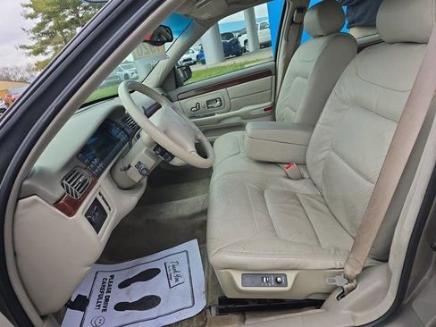 Used 1999 Cadillac De Ville w/ Comfort/Convenience Pkg FWD image 24