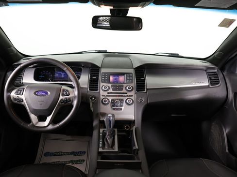 Used 2015 Ford Taurus SEL image 27