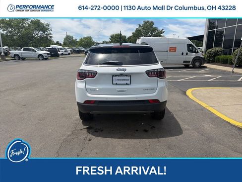Used 2024 Jeep Compass Limited AWD/4WD image 4
