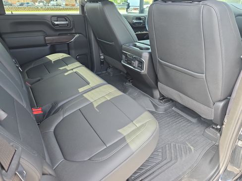 Used 2023 GMC Sierra 2500 SLT w/ SLT Premium Package AWD/4WD image 11