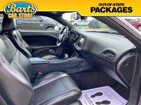 Used 2015 Dodge Challenger SXT Plus RWD image 12