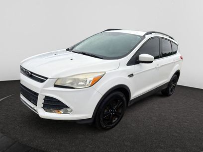 Used 2016 Ford Escape SE w/ Equipment Group 201A