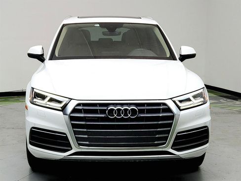 Used 2018 Audi Q5 Premium Plus image 2