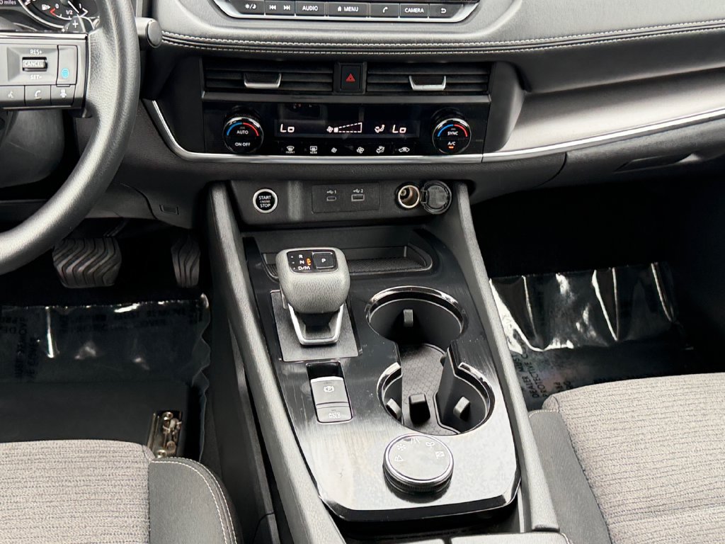 Used 2023 Nissan Rogue SV AWD/4WD image 14