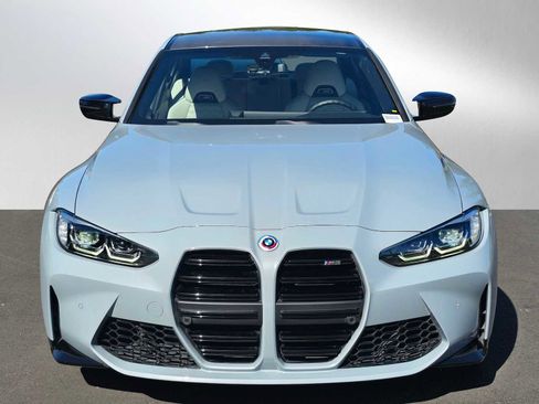 Used 2023 BMW M3 image 2