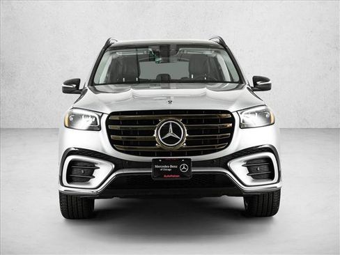 Certified 2026 Mercedes-Benz GLS 450 4MATIC image 2
