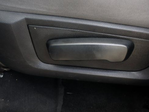 Used 2015 RAM 3500 Tradesman w/ Chrome Appearance Group image 19