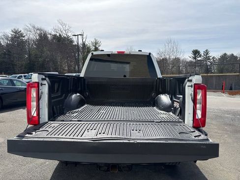 Used 2024 Ford F250 XLT AWD/4WD image 12