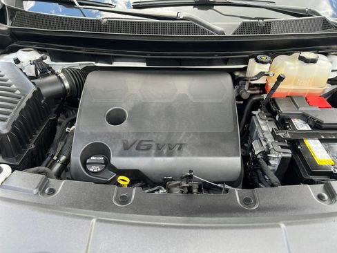 Used 2023 Chevrolet Traverse High Country AWD/4WD image 8