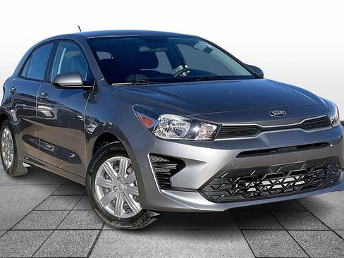 Certified 2021 Kia Rio S image 2