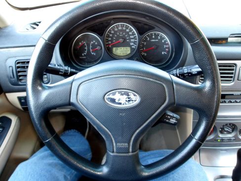 Used 2007 Subaru Forester 2.5X w/ Popular Equipment Group 1G image 14