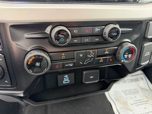 New 2026 Ford F350 XLT w/ XLT Premium Package AWD/4WD image 22