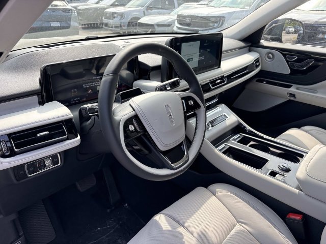 New 2027 Lincoln Aviator Reserve AWD/4WD image 23