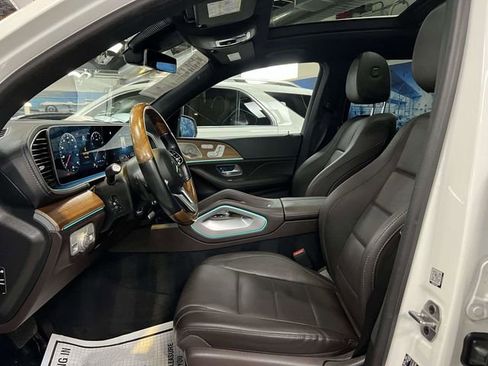Certified 2022 Mercedes-Benz GLS 450 4MATIC image 15