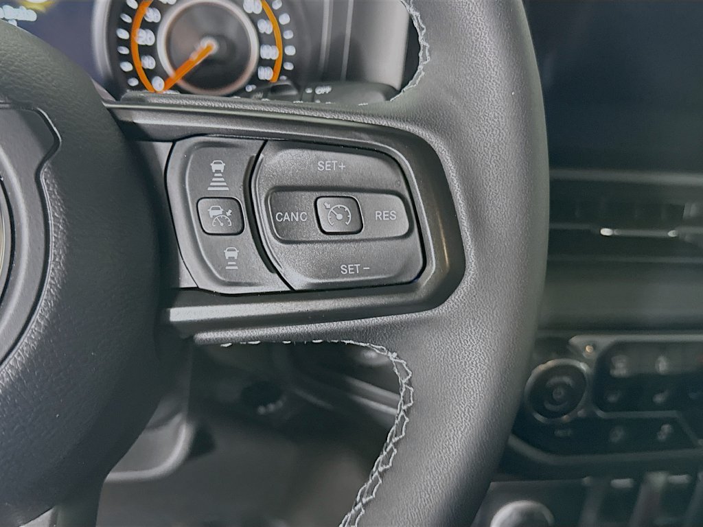 Used 2026 Jeep Wrangler Rubicon AWD/4WD image 22