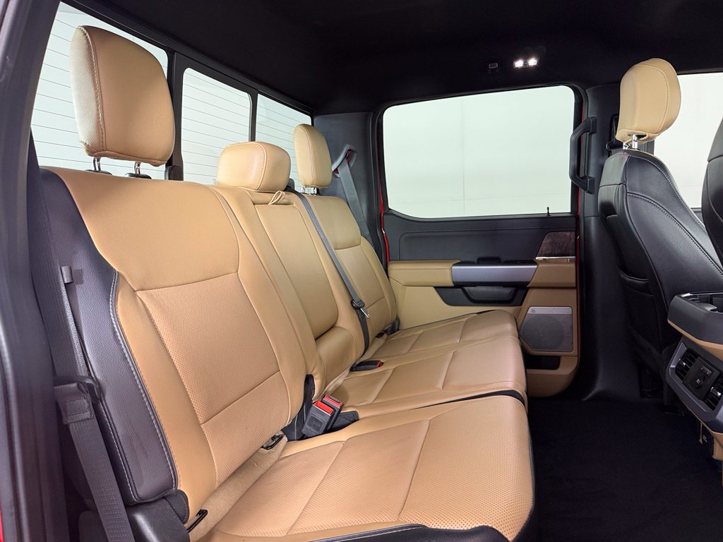 Used 2024 Ford F350 Lariat w/ Lariat Ultimate Package AWD/4WD image 16