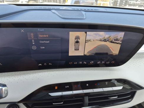 New 2026 Buick Enclave Avenir image 23