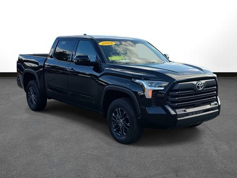Used 2024 Toyota Tundra SR5 image 3