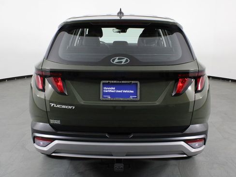 Certified 2026 Hyundai Tucson SE FWD image 11