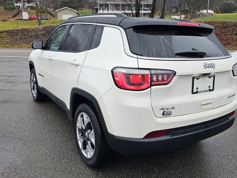 Used 2018 Jeep Compass Limited w/ Navigation Group image 13