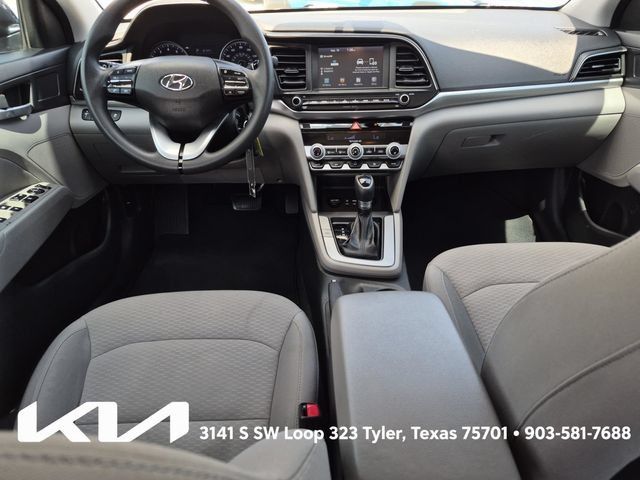 Used 2020 Hyundai Elantra SEL FWD image 21