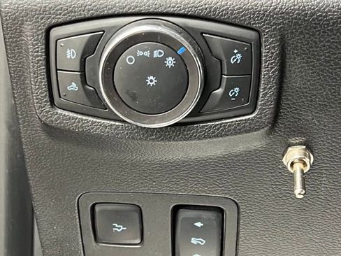 Used 2017 Ford F350 Platinum w/ Platinum Ultimate Package AWD/4WD image 32