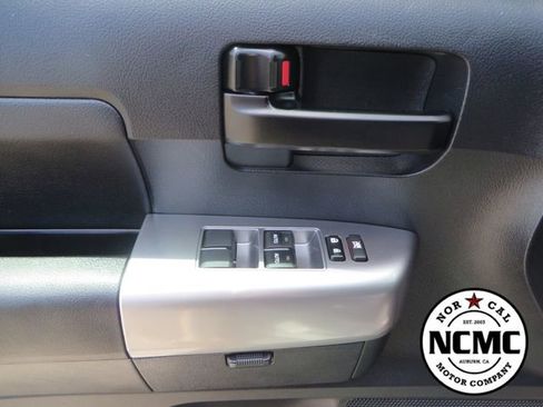 Used 2021 Toyota Sequoia TRD Pro AWD/4WD image 17