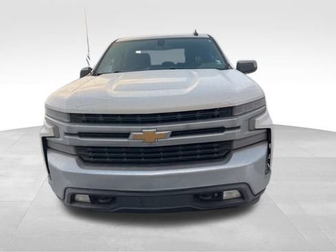 Used 2020 Chevrolet Silverado 1500 LT image 3
