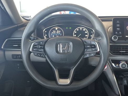 Used 2018 Honda Accord LX image 13