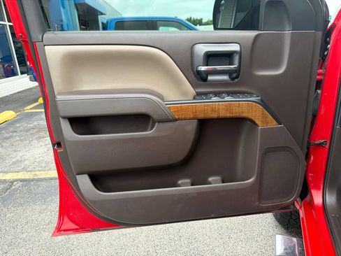 Used 2016 GMC Sierra 1500 SLE w/ SLE Value Package AWD/4WD image 11