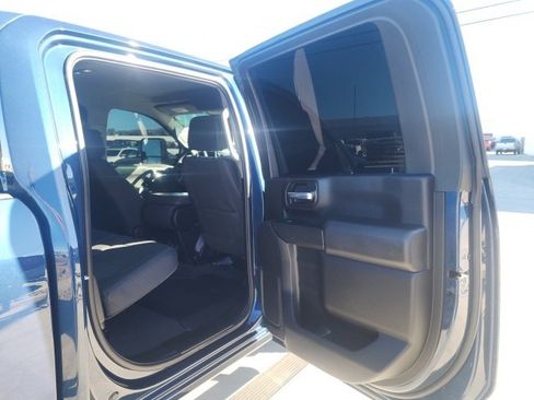 Used 2023 Chevrolet Silverado 2500 Custom w/ Custom Value Package image 46