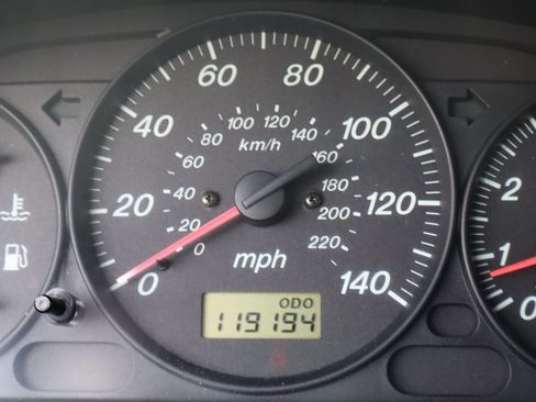 Used 2001 MAZDA Protege FWD image 42
