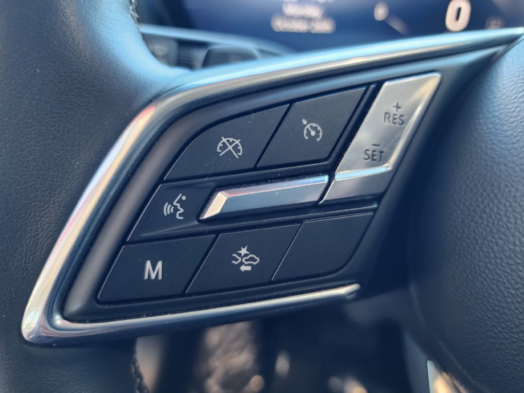 Used 2024 Buick Envision Preferred AWD/4WD image 21