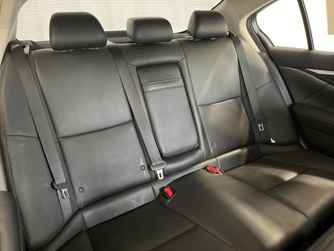 Used 2018 INFINITI Q50 Luxe w/ Cargo Package (L95) AWD/4WD image 39