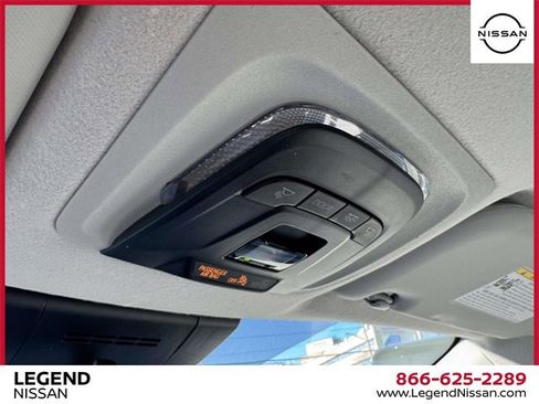 Used 2023 Toyota Corolla Cross L image 28