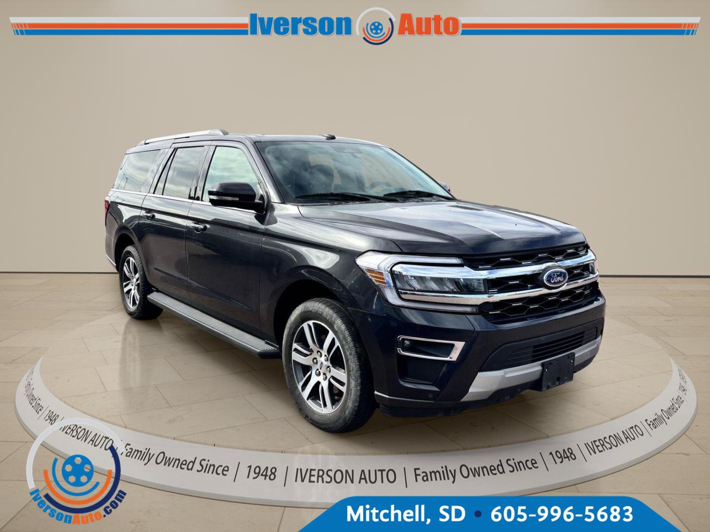 Used 2024 Ford Expedition Max Limited AWD/4WD image 4